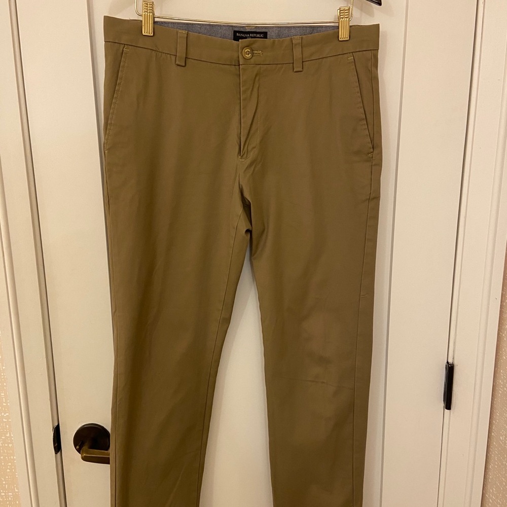 Banana Republic Chinos - Men’s
